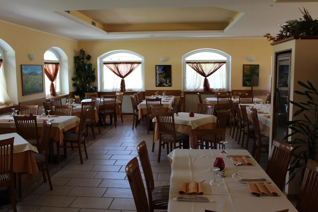 Hotel Culmine Ardenno 3*,  Italia